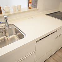 人造大理石の天板