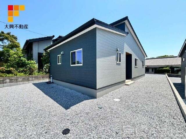 佐土原町下田島：栄町B号棟