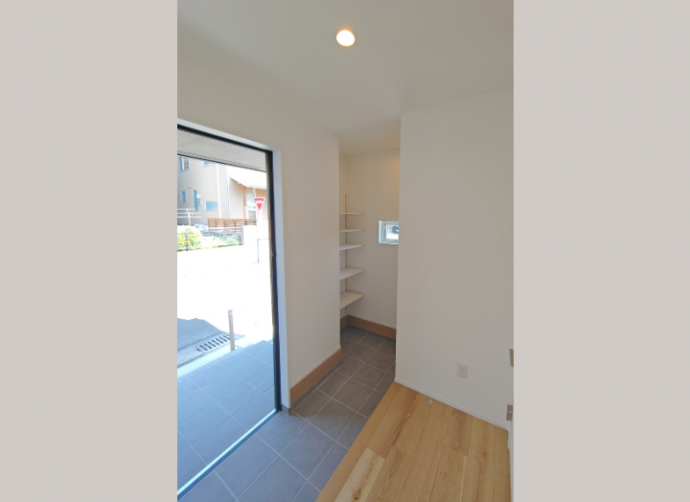 シューズクローク